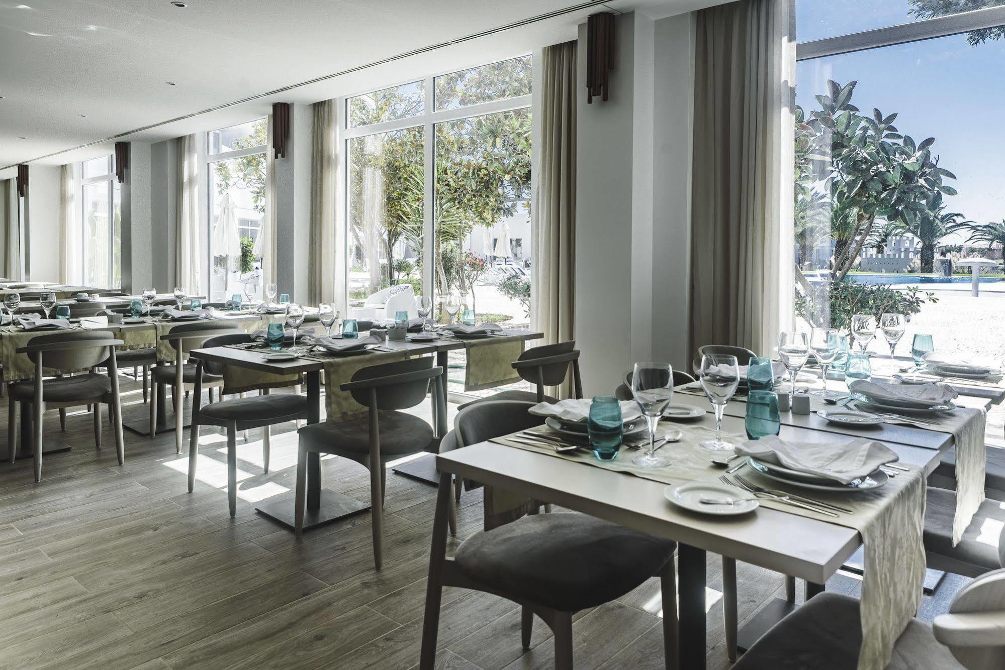 Mh Atlantico Hotel Atouguia Da Baleia Eksteriør billede